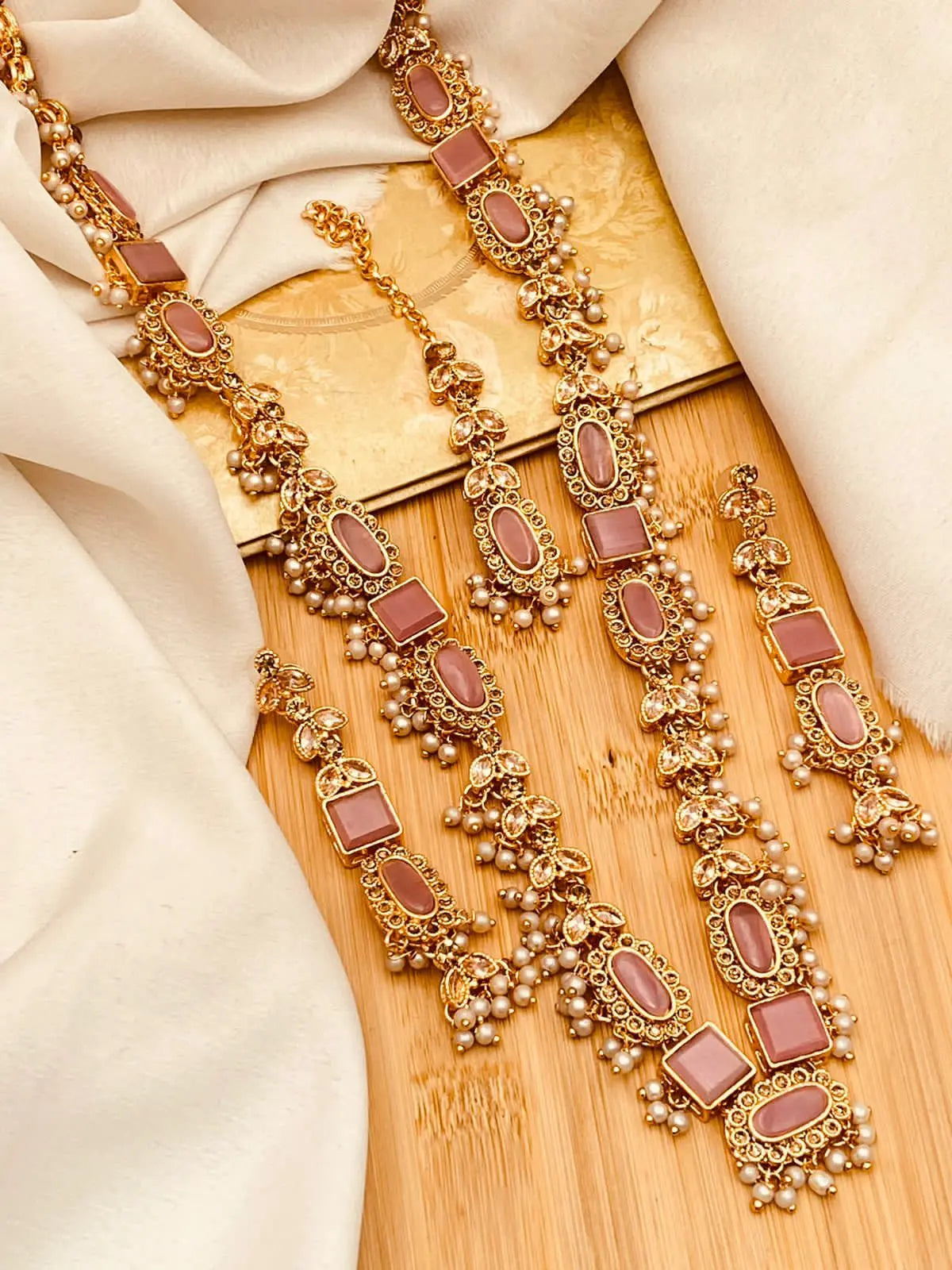 Egyptian Mala set With Tika NJ-1600