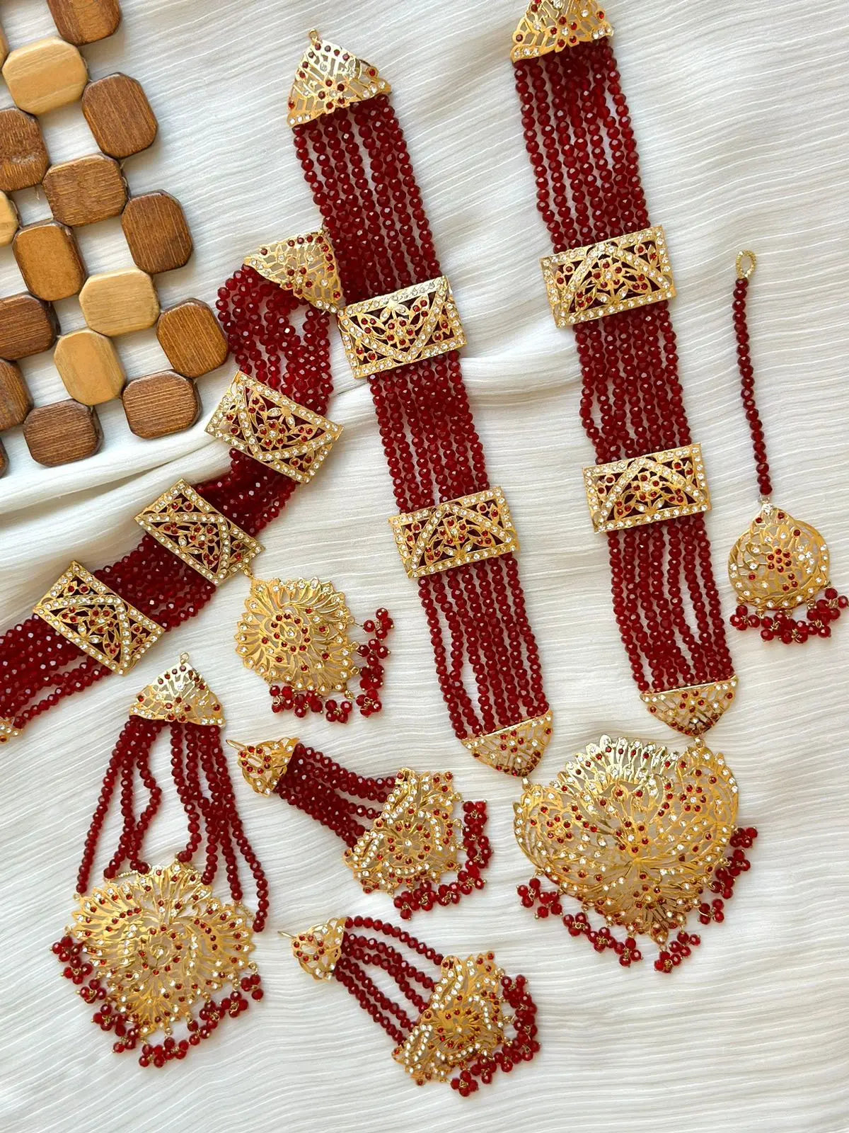 Light Weight Hyedrabadi Bridal set NJ -1655