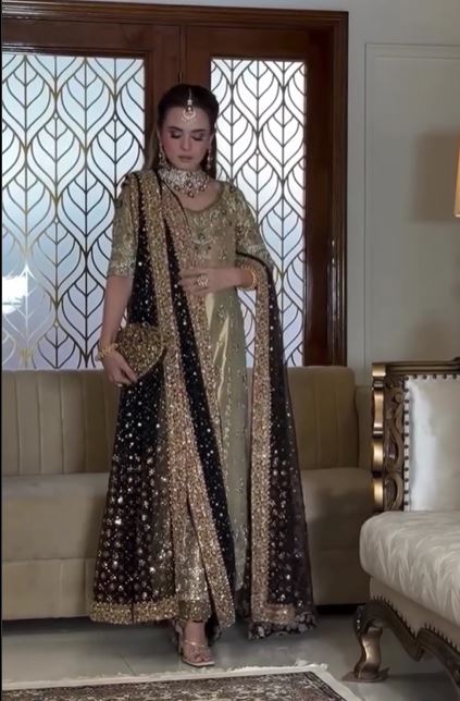 Haris shakeel Mesuri Hand Embellished & Embroidered 3 Piece Dress - J0402